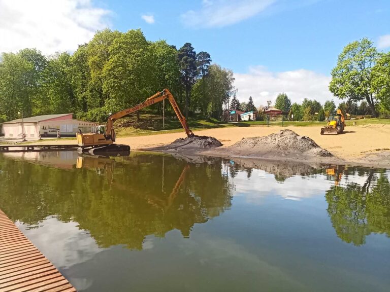 oczyszczanie i konserwacja zbiorników wodnych